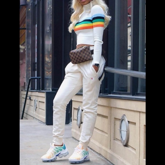 Stylish Form Fitted Crop Rainbow Striped Rib Knit Neck Cuffs Long Sleeve Sweater - Picture 5 of 5